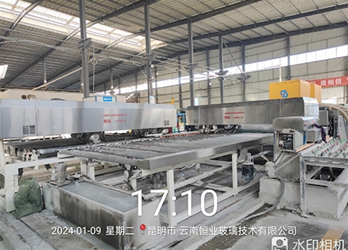 玻璃生產設備